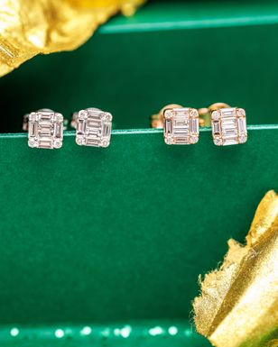 Boucles d’oreilles or blanc et or rose, puce diamants