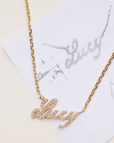 Collier pendentif et dessin après transformation